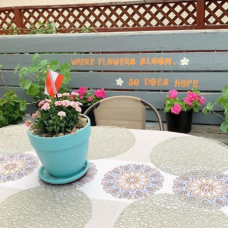 Brother Li Homestay YYC Kültér fotó